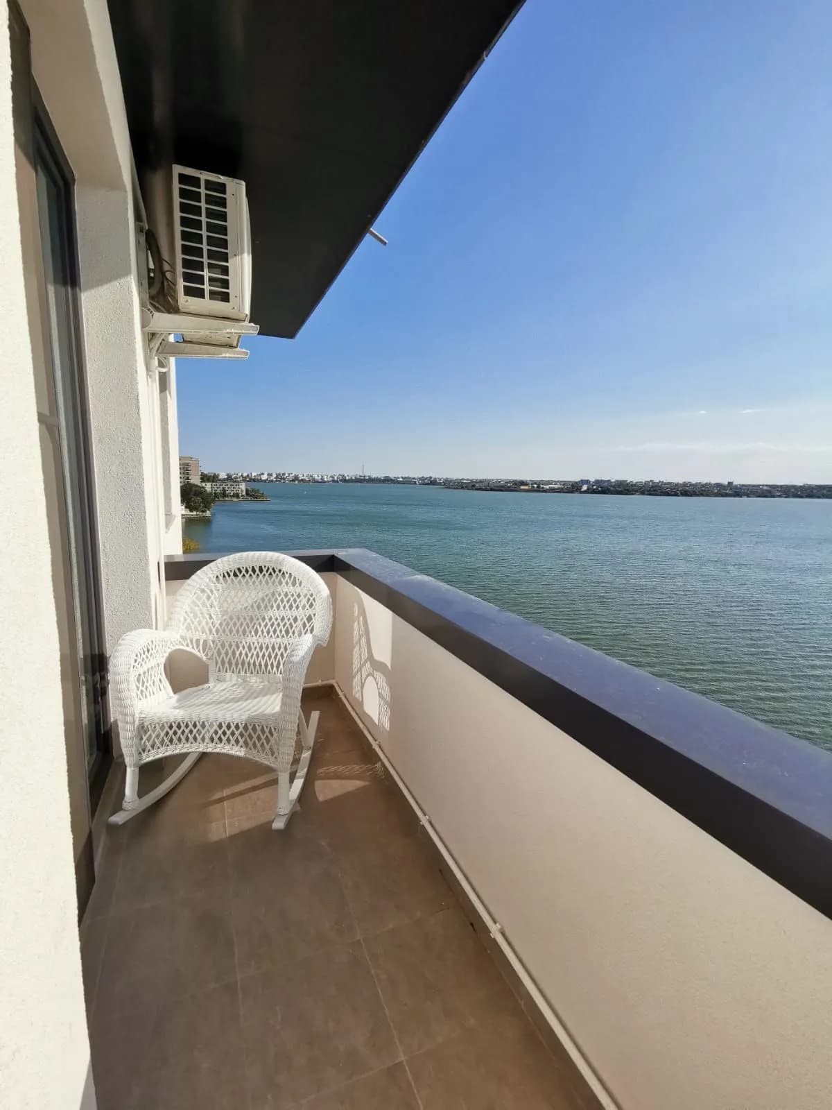 Квартира в Mamaia, 3 комн., 75 м² — фото 8