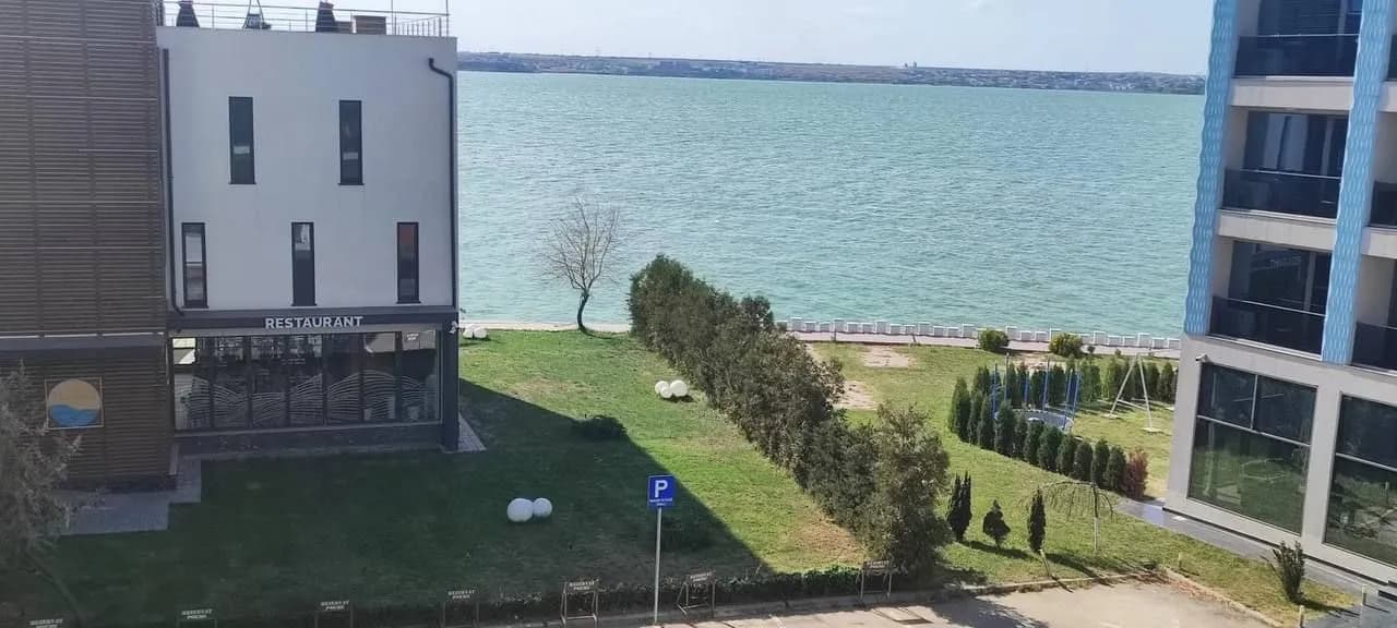 Квартира в Mamaia, 2 комн., 55 м² — фото 10