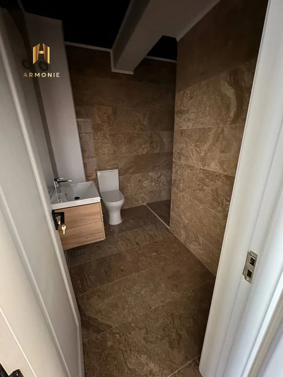 Квартира в Mamaia, 3 комн., 97 м² — фото 4