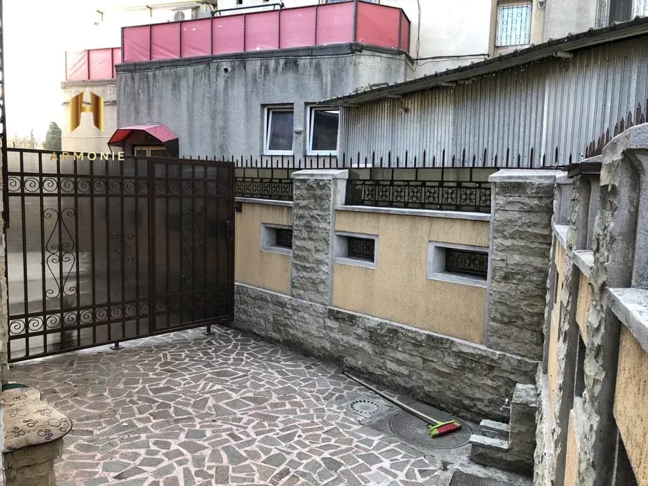 Квартира в Constanta, 4 комн., 100 м² — фото 3