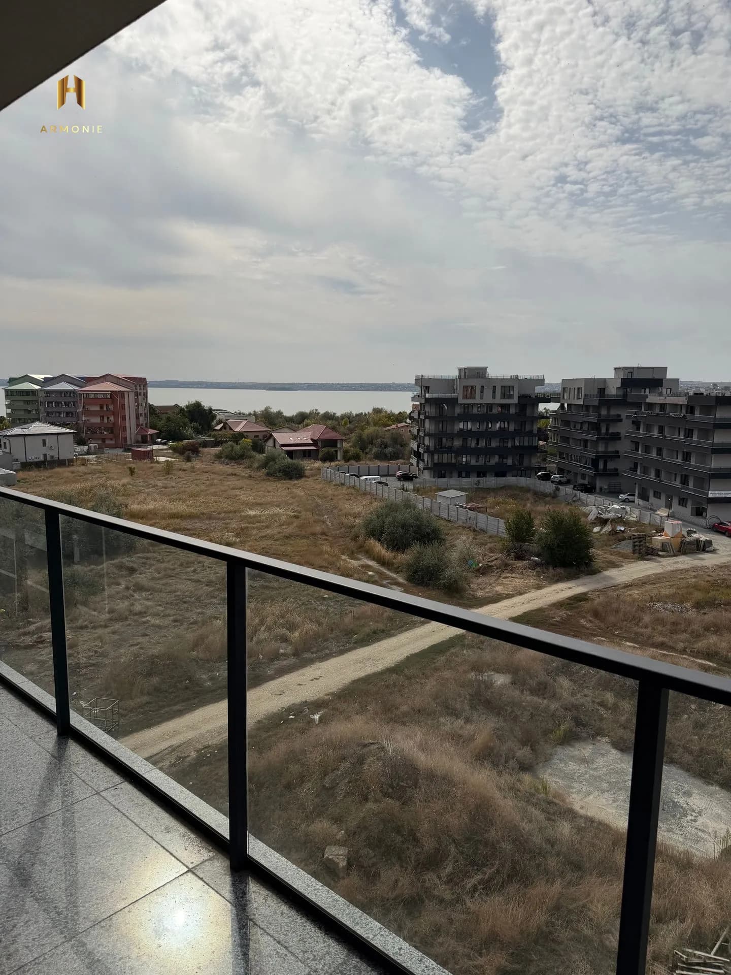 Квартира в Mamaia, 2 комн., 75 м² — фото 4