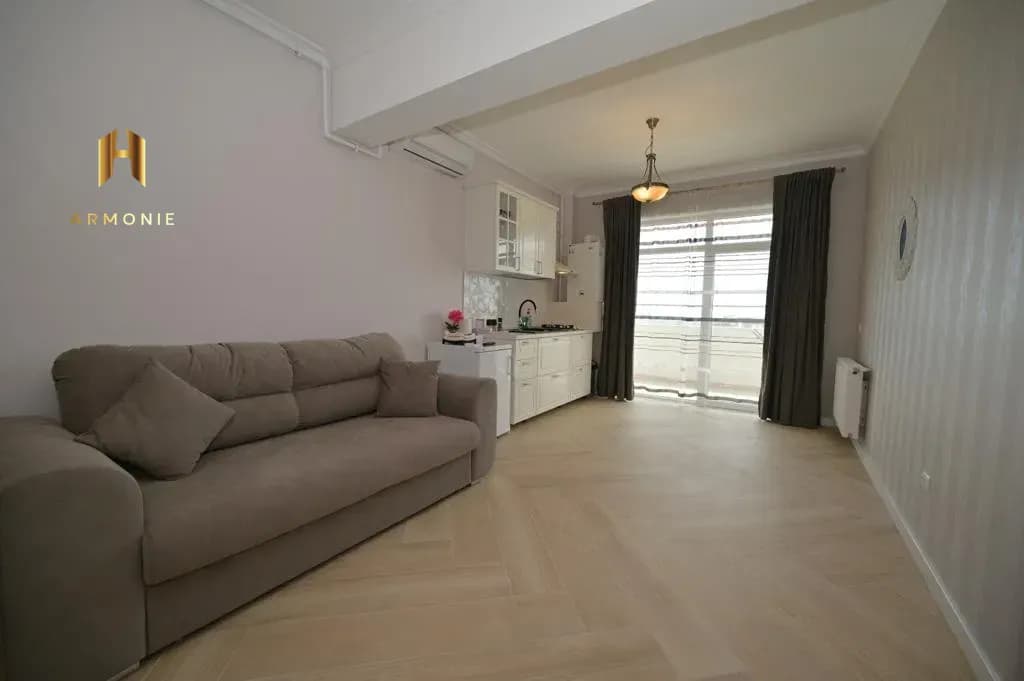 Квартира в Mamaia, 3 комн., 80 м² — фото 1