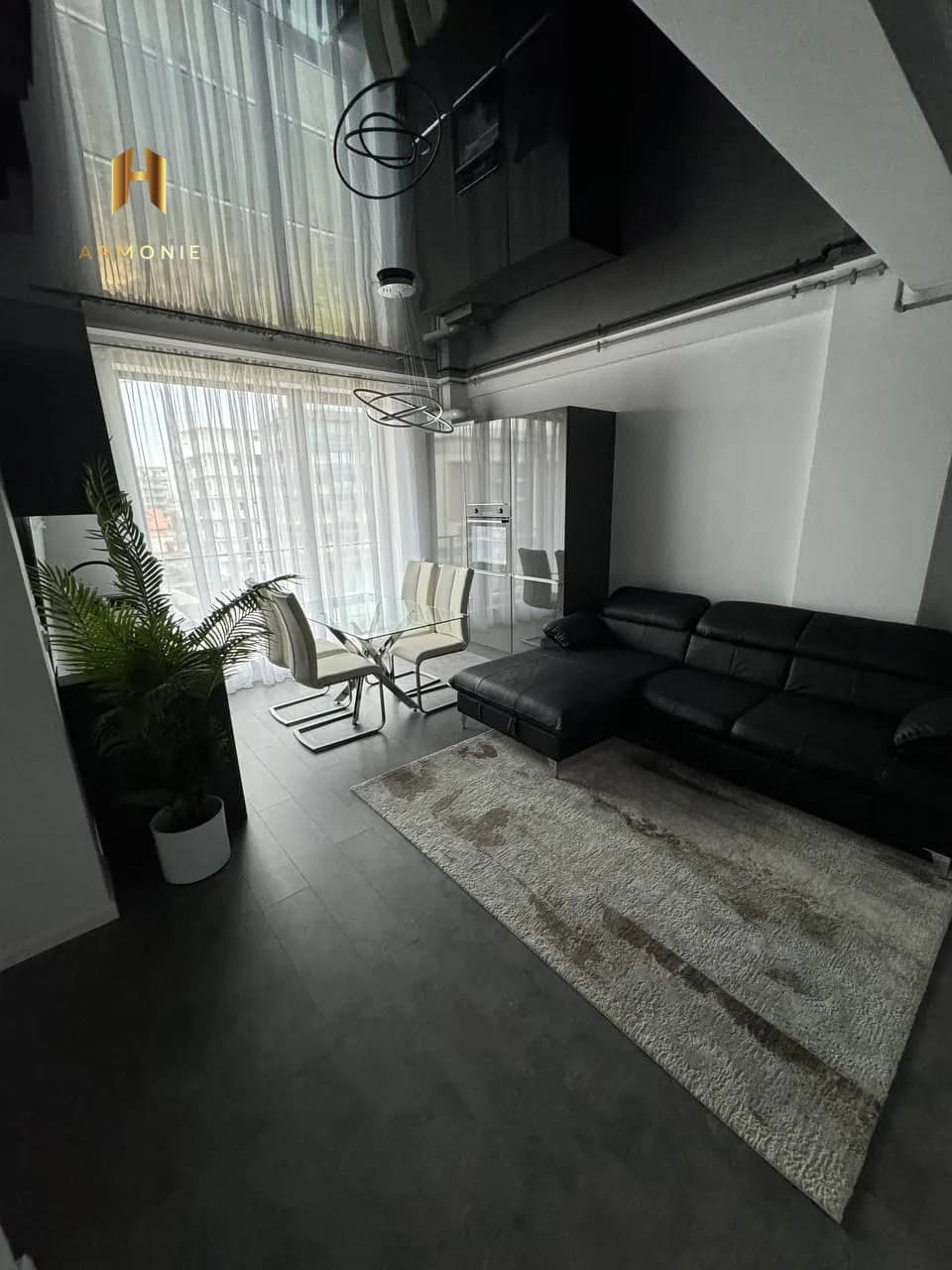 Квартира в Mamaia, 2 комн., 77 м² — фото 1