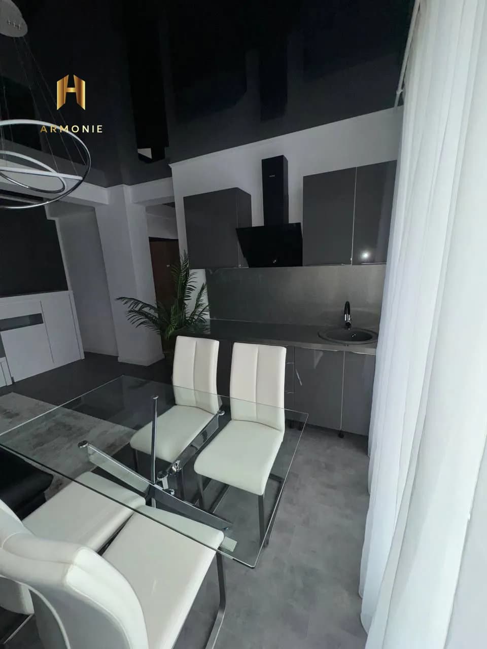 Квартира в Mamaia, 2 комн., 77 м² — фото 4