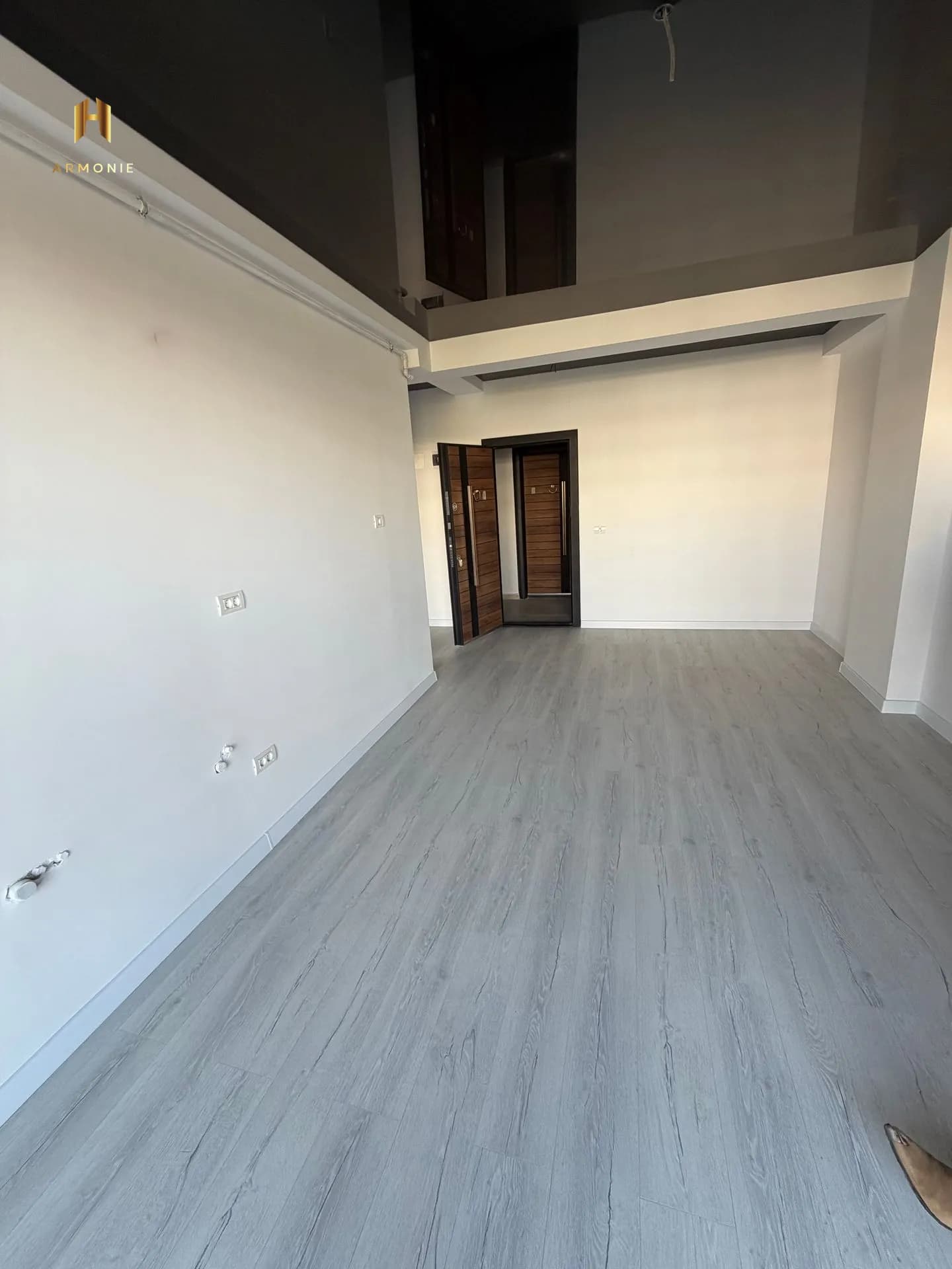 Квартира в Mamaia, 2 комн., 66 м² — фото 2