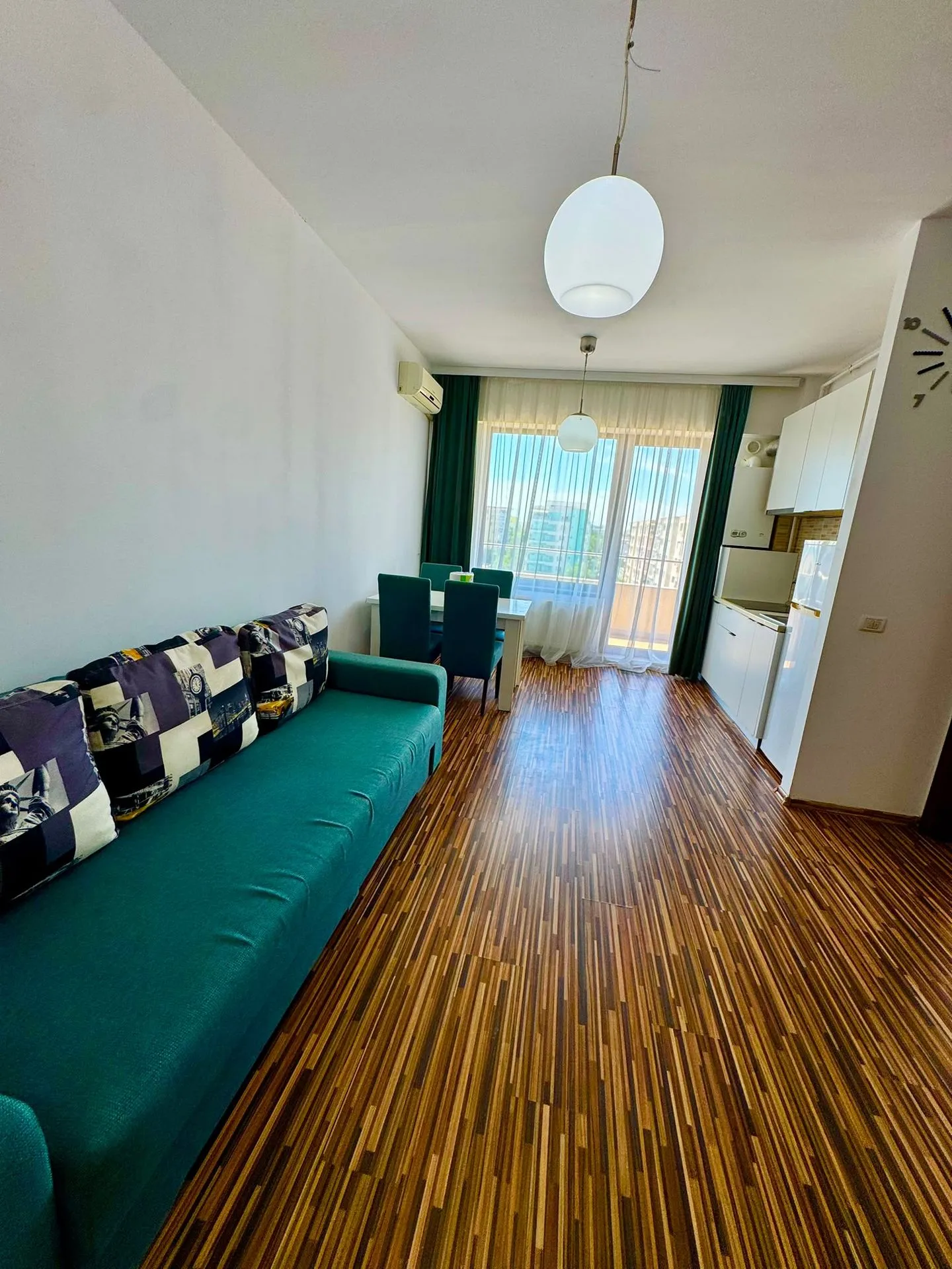 Квартира в Mamaia, 2 комн., 55 м² — фото 1