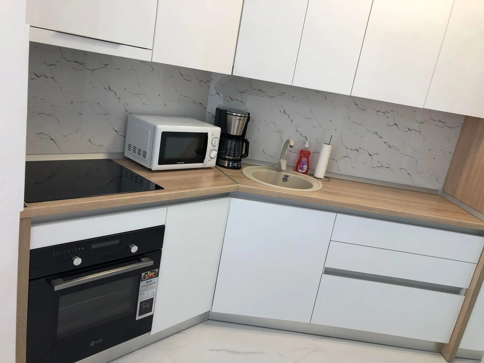 Квартира в Mamaia, 2 комн., 55 м² — фото 5