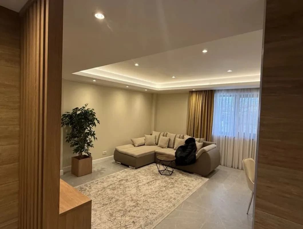 Квартира в Constanta, 3 комн., 90 м² — фото 1