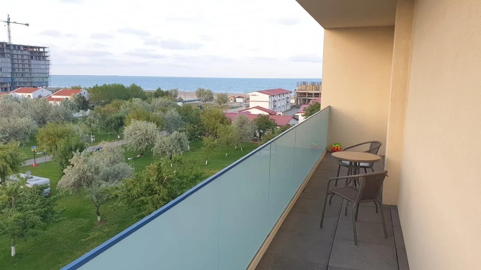 Квартира в Mamaia, 2 комн., 89 м² — фото 9