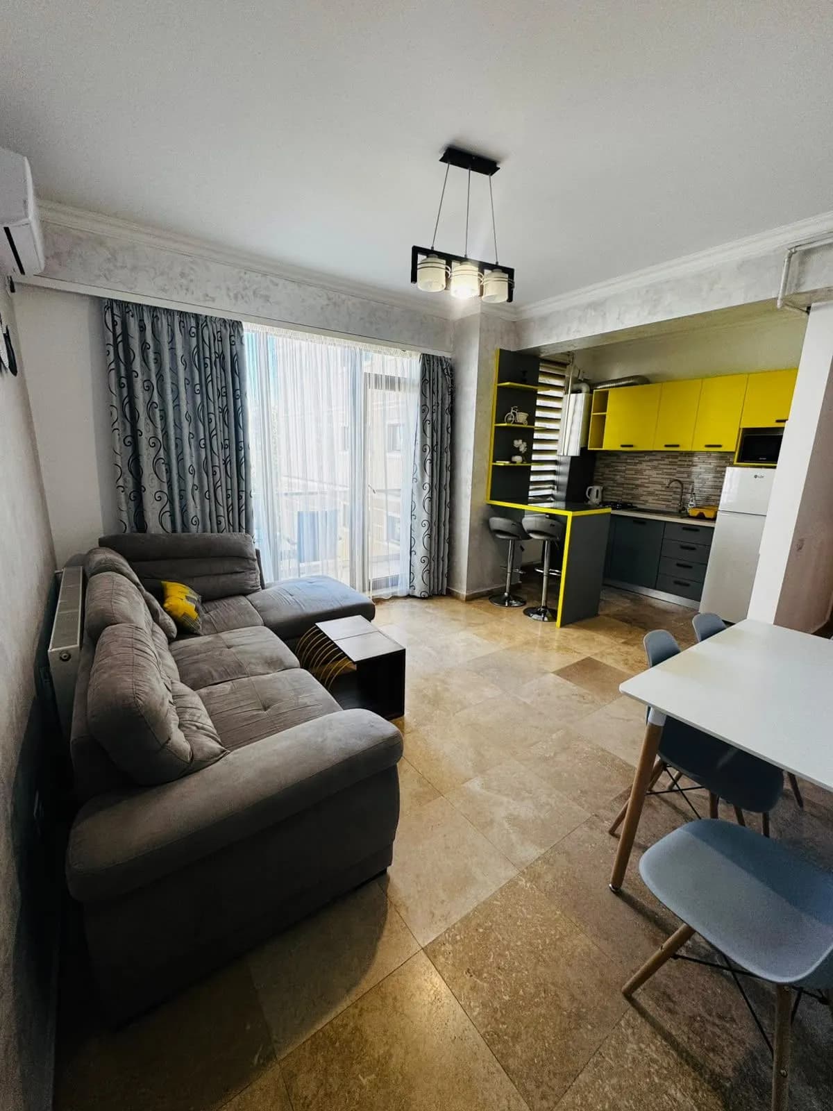 Квартира в Mamaia, 2 комн., 55 м² — фото 1