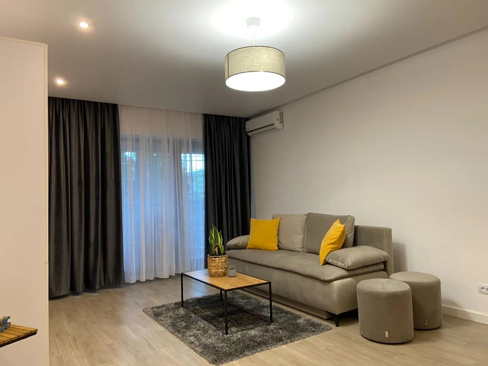 Квартира в Mamaia, 2 комн., 55 м² — фото 2