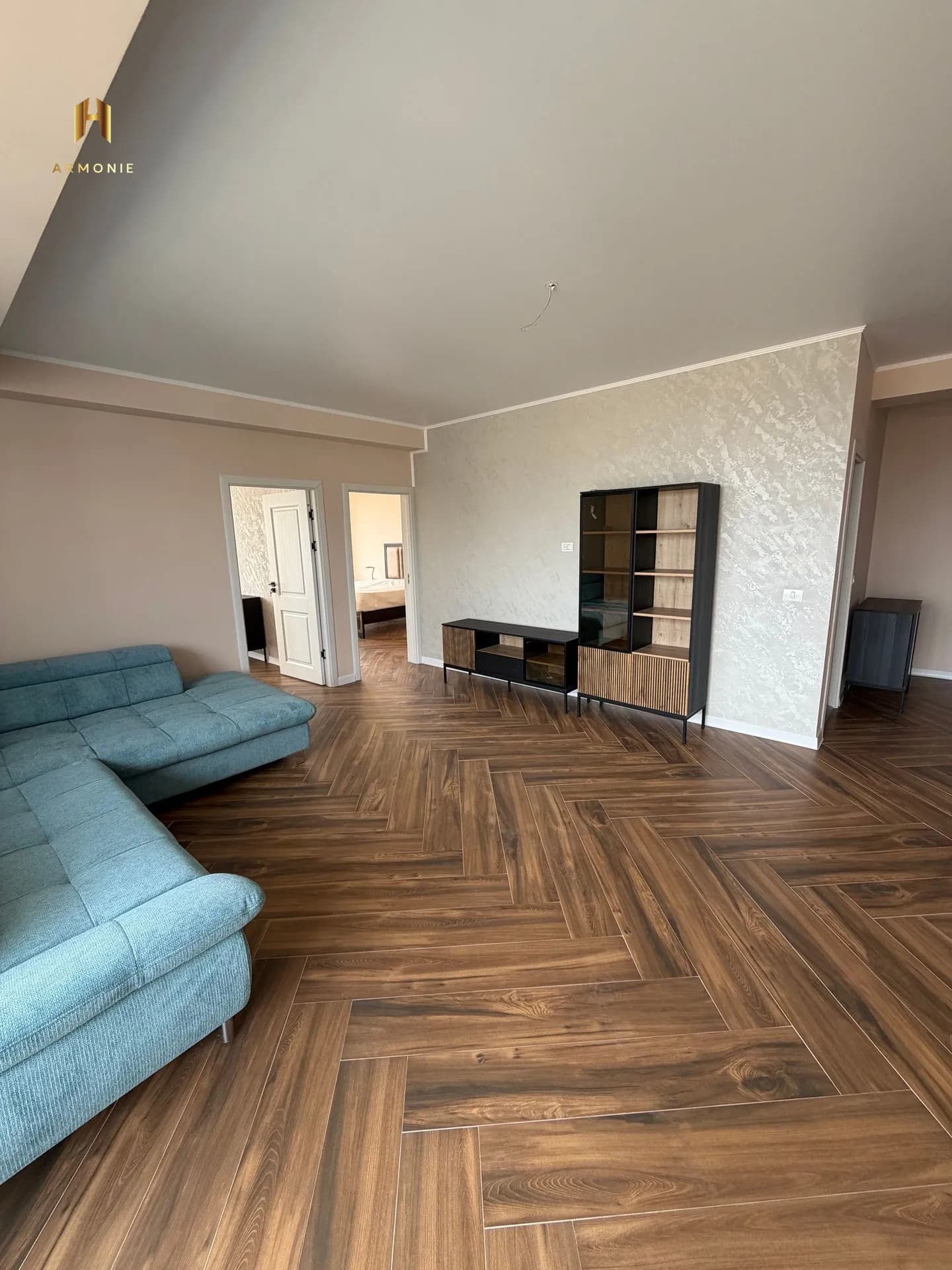 Квартира в Mamaia, 3 комн., 103 м² — фото 2