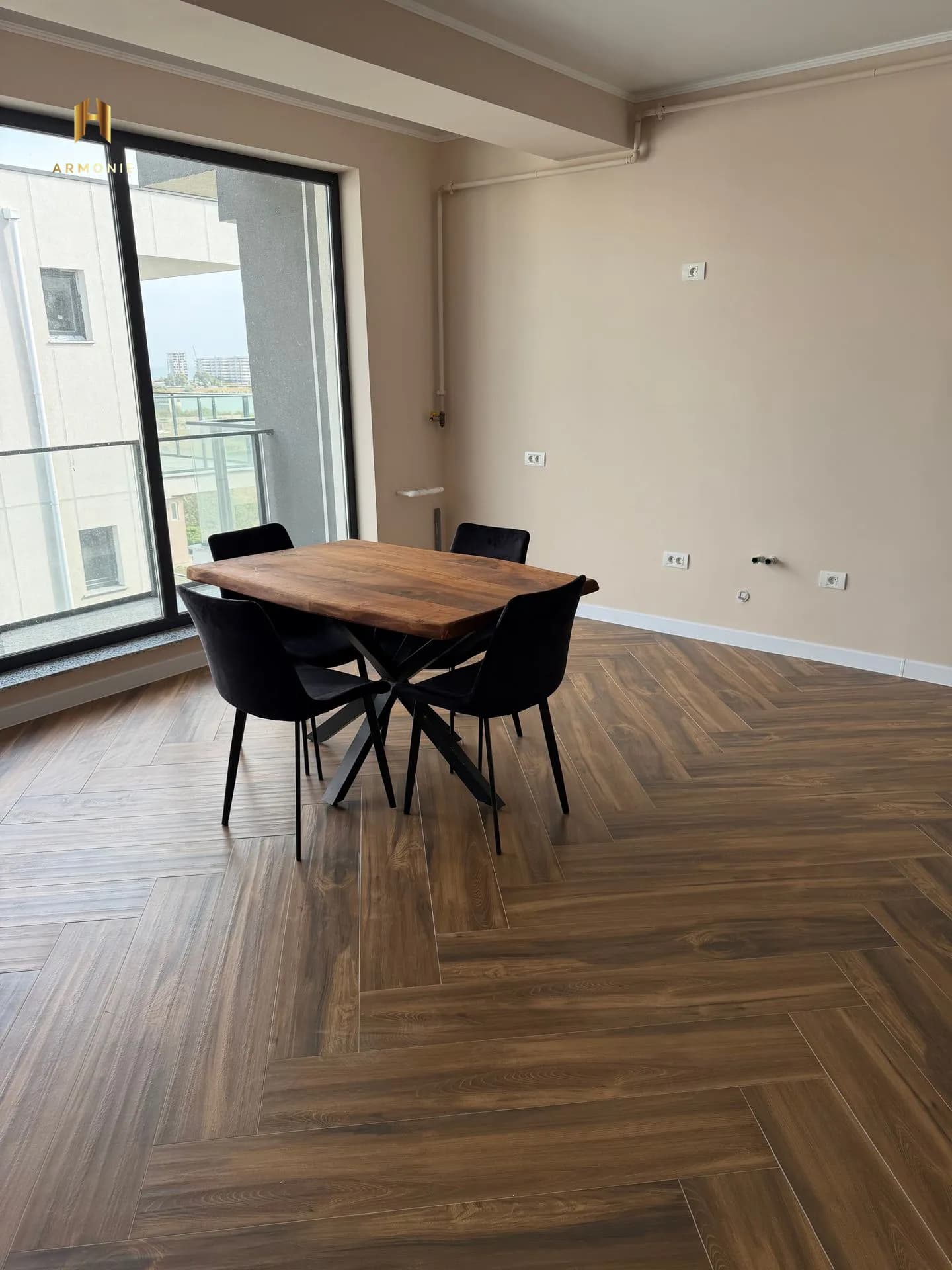 Квартира в Mamaia, 2 комн., 67 м² — фото 2
