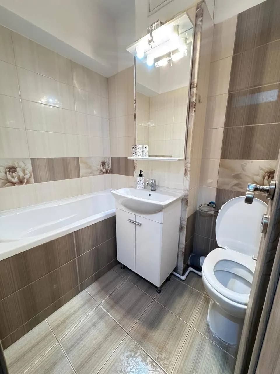 Квартира в Constanta, 2 комн., 62 м² — фото 7