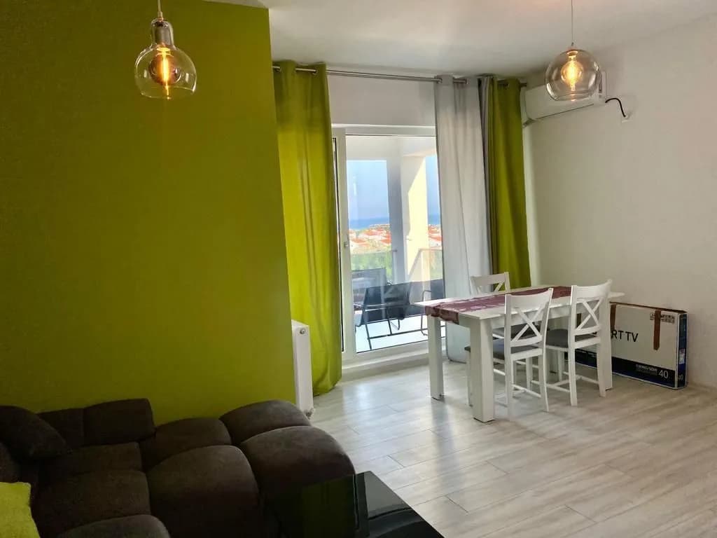 Квартира в Mamaia, 2 комн., 55 м²